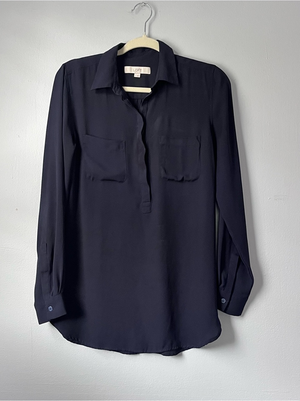 LOFT Women's Long Sleeve Navy Button-Up Blouse